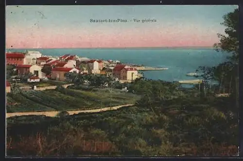 AK Sausset-les-Pins, Vue générale sur le village et la mer