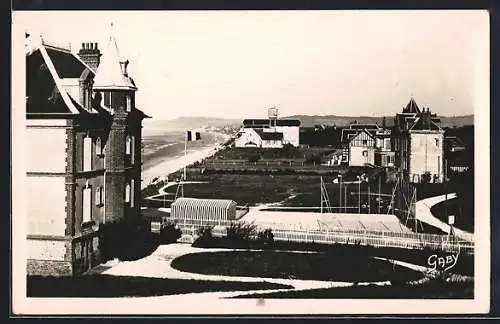 AK Le Home-sur-Mer, Vue générale des villas et de la mer