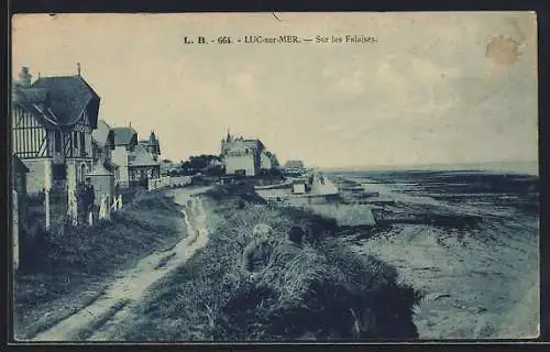 AK Luc-sur-Mer, Sur les Falaises