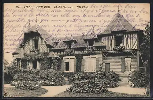 AK Villers-sur-Mer, Chalet Samson avec facade en colombages et jardin verdoyant