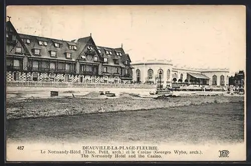 AK Deauville-la-Plage-Fleurie, Le Normandy-Hôtel et le Casino sur la Plage Fleurie