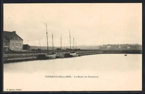 AK Courseulles-sur-Mer, Le Bassin du Commerce