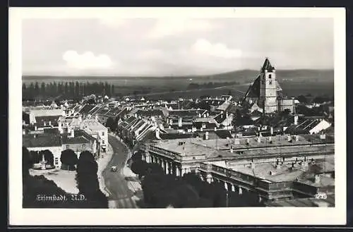 AK Eisenstadt, Strassenpartie mit Auto, Stadtansicht