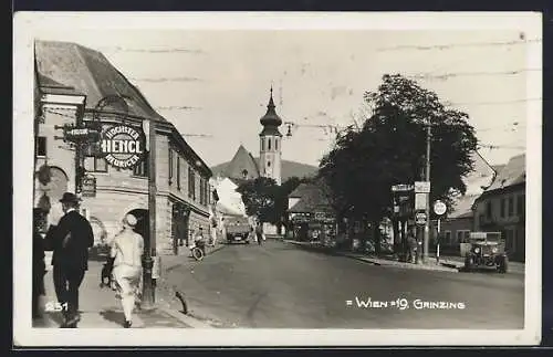 AK Wien, Grinzing, Gasthof Höchster Heuriger Hencl, Strassenpartie