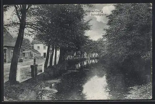 AK Neuenburg / Oldenburg, Partie am Schlossgraben