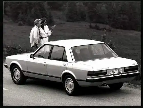 Fotografie Auto Ford Granada 2,3 GLS Limousine, Werkfoto