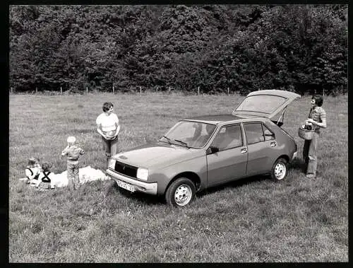 Fotografie Auto Renault 14 TL, Modell 1978, Werkfoto