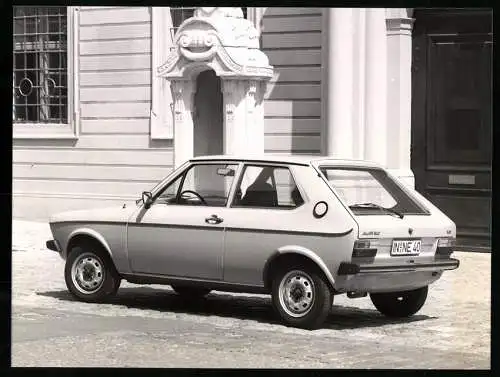 Fotografie Auto Audi 50 LS 86C, Kennzeichen Ingolstadt, Werkfoto