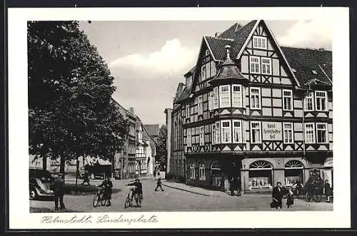 AK Helmstedt, Lindenplatz mit Hotel Helmstedter Hof