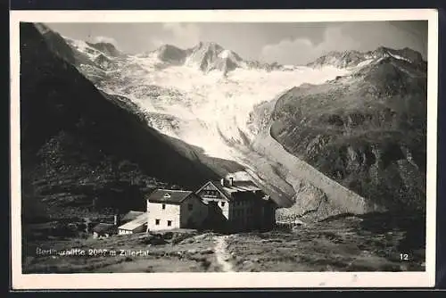 AK Berlinerhütte, Blick auf die Berghütte im Zemmgrund