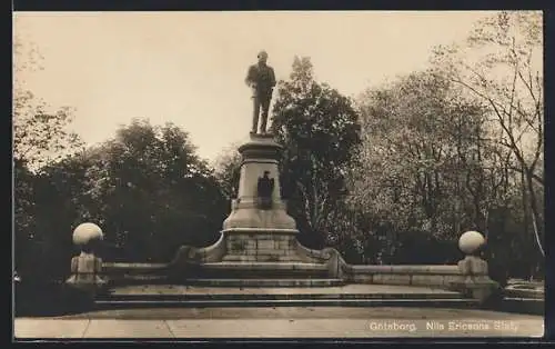 AK Göteborg, Nils Ericsons Staty