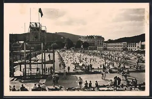 AK Baden b. Wien, Blick in das Strandbad