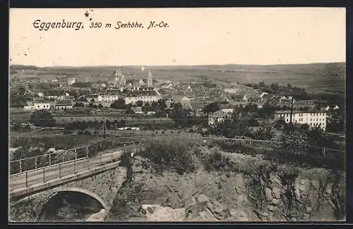 AK Eggenburg /N.-Oe., Ortsansicht mit Brücke