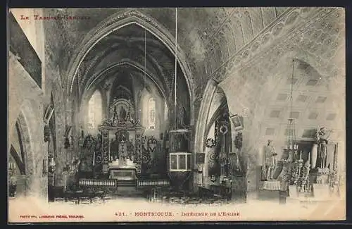 AK Montricoux, Intérieur de l`Église