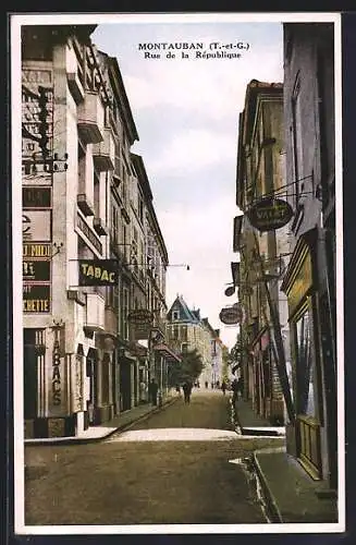 AK Montauban, Rue de la République avec bâtiments et enseignes commerciales