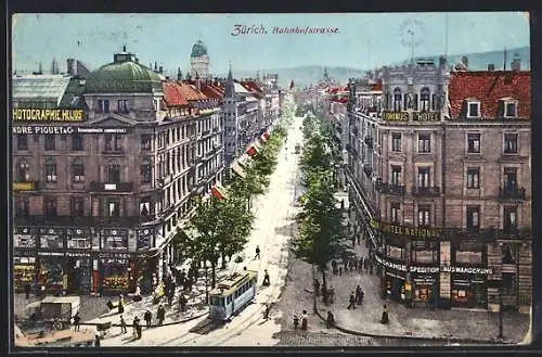 AK Zürich, Strassenbahn in der Bahnhofstrasse mit Terminus Hotel