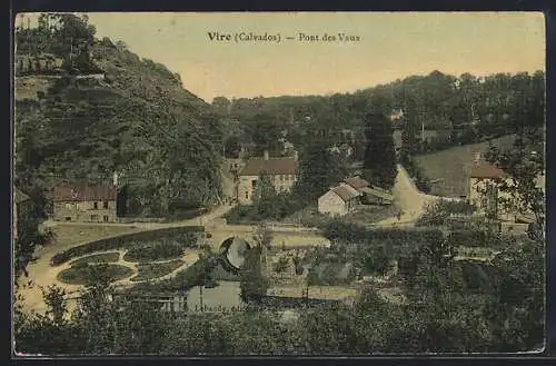 AK Vire, Pont des Vaux et paysage environnant