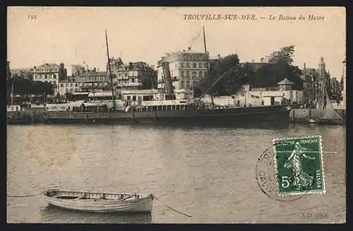 AK Trouville-sur-Mer, Le Bateau du Havre am Kai