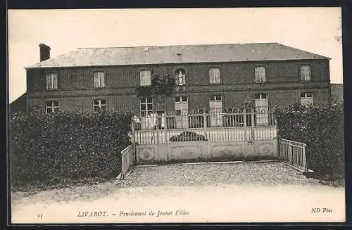 AK Livarot, Pensionnat de Jeunes Filles