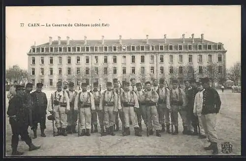 AK Caen, La Caserne du Château, côté Est