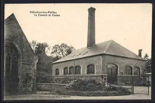 AK Villedieu-les-Poêles, La Fonderie de Cloches