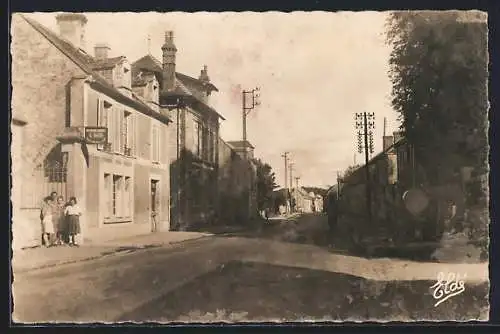 AK Bretteville-l`Orgueilleuse, L`entrée Route de Bayeux