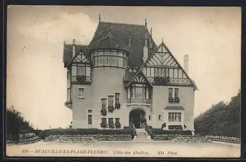 AK Deauville-la-Plage-Fleurie, Villa des Abeilles