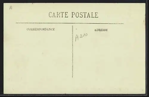 AK Deauville, la Plage Fleurie et la Potinière avec des voitures anciennes et des visiteurs sous les arbres