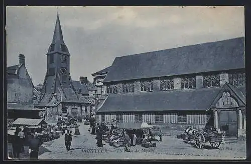 AK Honfleur, la Place du Marché