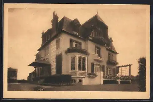 AK Deauville, Villa Les Sablons à Terrasse-de-Tourgéville