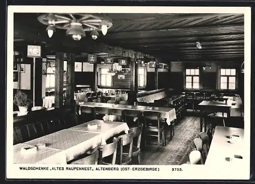 AK Altenberg / Erzgebirge, Hotel Waldschenke Altes Raupennest, Innenansicht