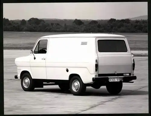 Fotografie Auto Ford Transit, Kastenwagen - Transporter, Werkfoto