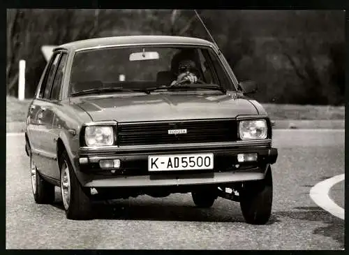 Fotografie Auto Toyota Tercel, Limousine mit Kennzeichen Köln, Werkfoto