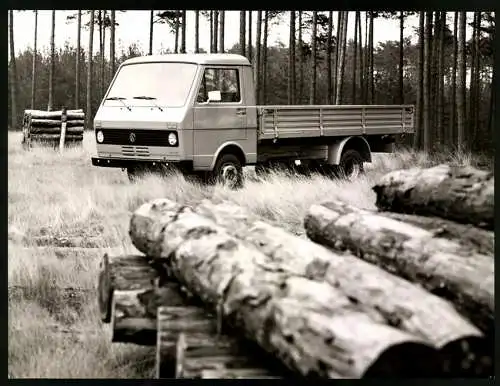 Fotografie Auto Volkswagen VW LT Pritschenwagen, Werkfoto