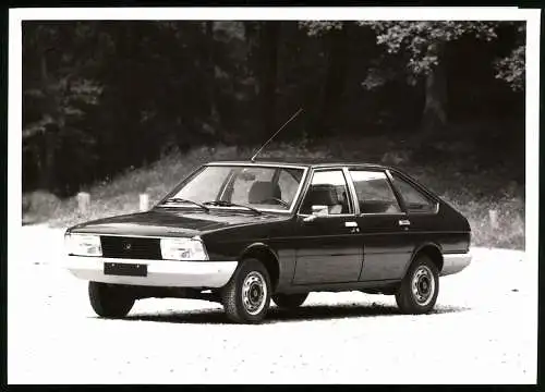 Fotografie Auto Chrysler Simca 1307 /1308, Modell 1977, Werkfoto