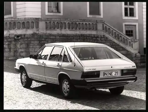 Fotografie Auto Audi 100 Avant L 5E, Limousine mit Schrägheck, Werkfoto