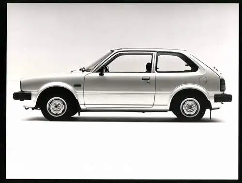 Fotografie Auto Honda Civic 1300, Dreitürer Coupe, Werkfoto