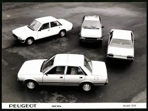 Fotografie Auto Peugeot 505, verschiedene Modell-Varianten aus dem Jahr 1979, Werkfoto