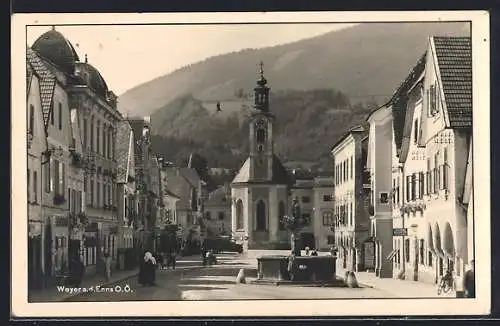 AK Weyer, Strassenpartie mit Blick zur Kirche