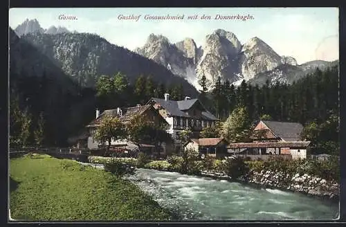 AK Gosau / Salzkammergut, Gasthof Gosauschmied mit den Donnerkogln