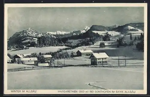 AK Margarethen /Sonthofen, Ortsansicht mit Bergpanorama im Winter