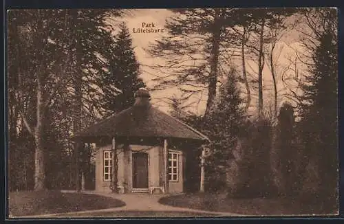 AK Lütetsburg, Pavillon im Park