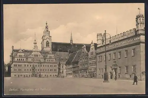 AK Zerbst, Marktplatz mit Rathaus