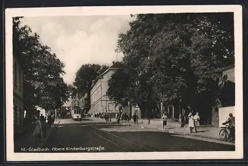 AK M.-Gladbach, Obere Hindenburgstrasse mit Strassenbahn