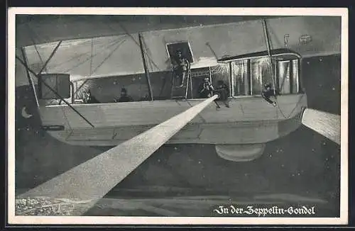 AK Männer leuchten mit Scheinwerfern aus der Zeppelin-Gondel