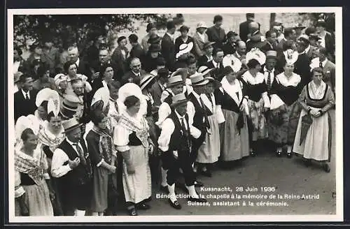 AK Küssnacht, Bénédictio de la chapelle à la mémoire de la Reine Astrid, Suisses, assistant à la cérémonie