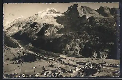 AK Kandersteg, Teilansicht mit Doldenhörnern und Fisistöcken