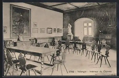 AK Valangin, Intérieur du château