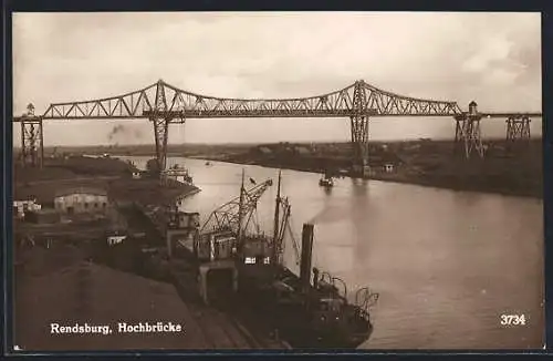 AK Rendsburg, Blick vom Hafen zur Hochbrücke