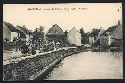 AK Le Coudray, Route de St-Florent avec habitants au bord de l`eau